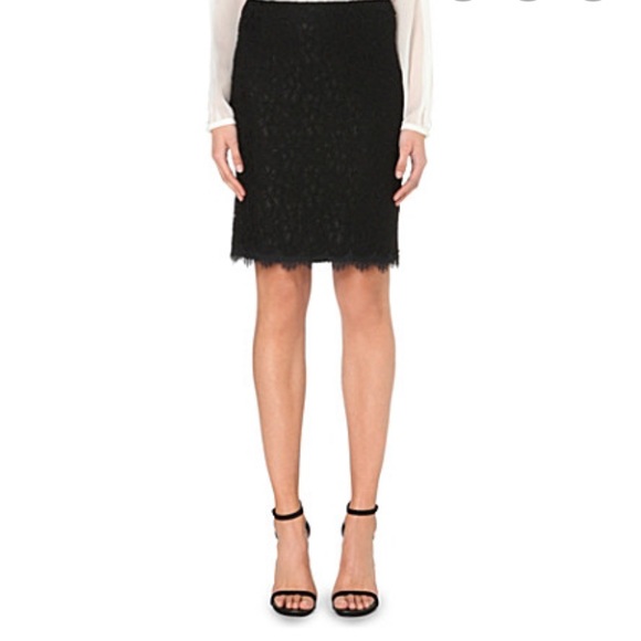 Diane Von Furstenberg Dresses & Skirts - Diane von Furstenberg black lace Pencil Skirt